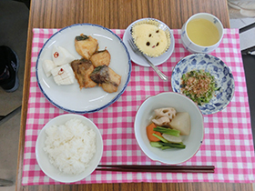 11/6 食と栄養のお話とクッキング教室